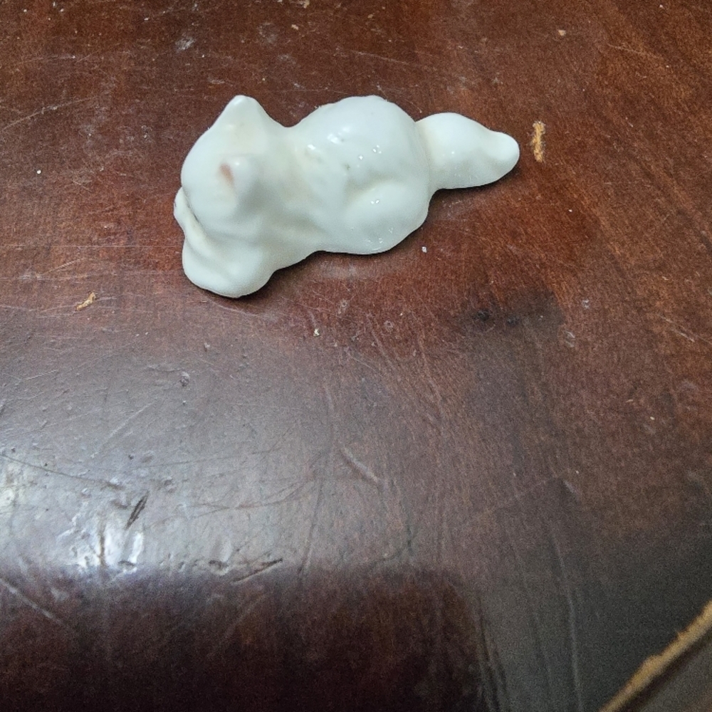 Porcelain White Cat Figurine - Picture 2 of 6